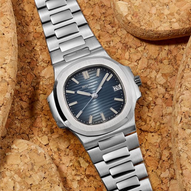 Patek Philippe Nautilus 5800/1A-001 Image 6